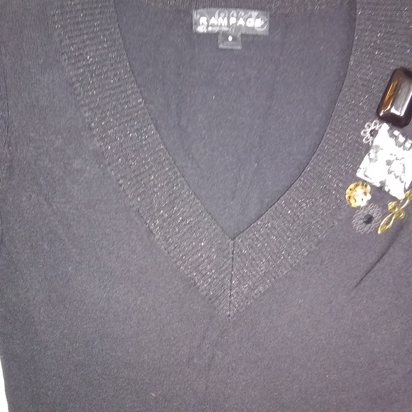 EUC Rampage Black Long V Neck Sweater Size Small - Picture 4 of 7